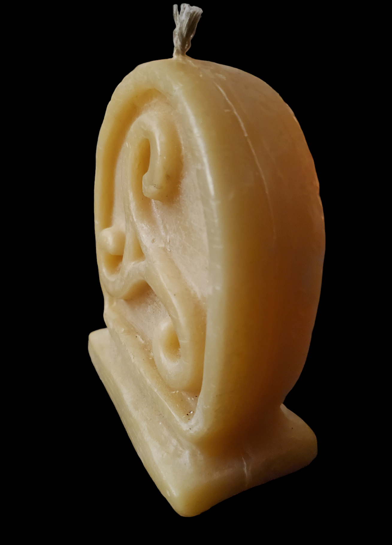Beeswax Triskel Medalion Candle